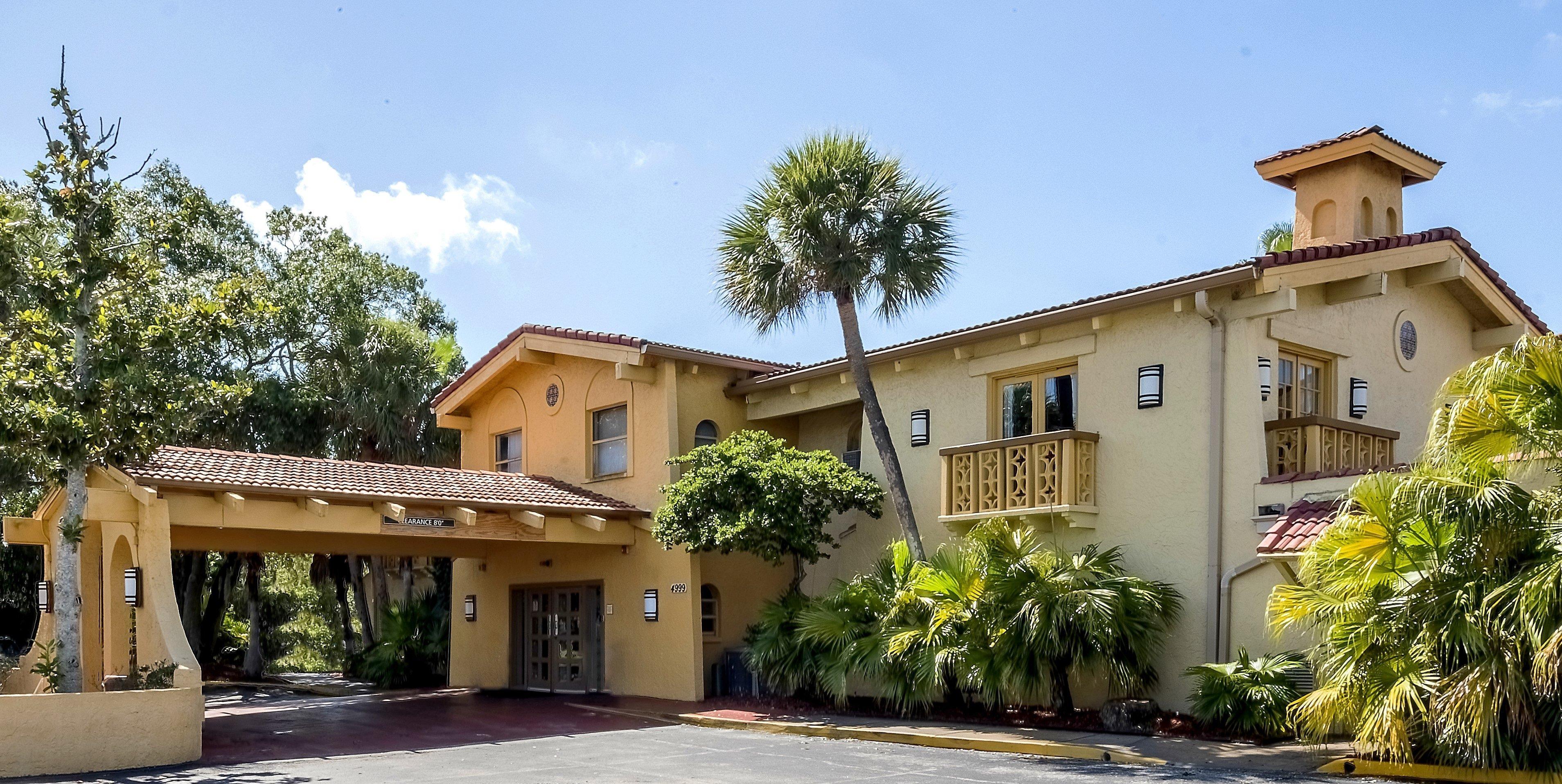 Red Roof Inn Tampa Bay - St. Petersburg Extérieur photo