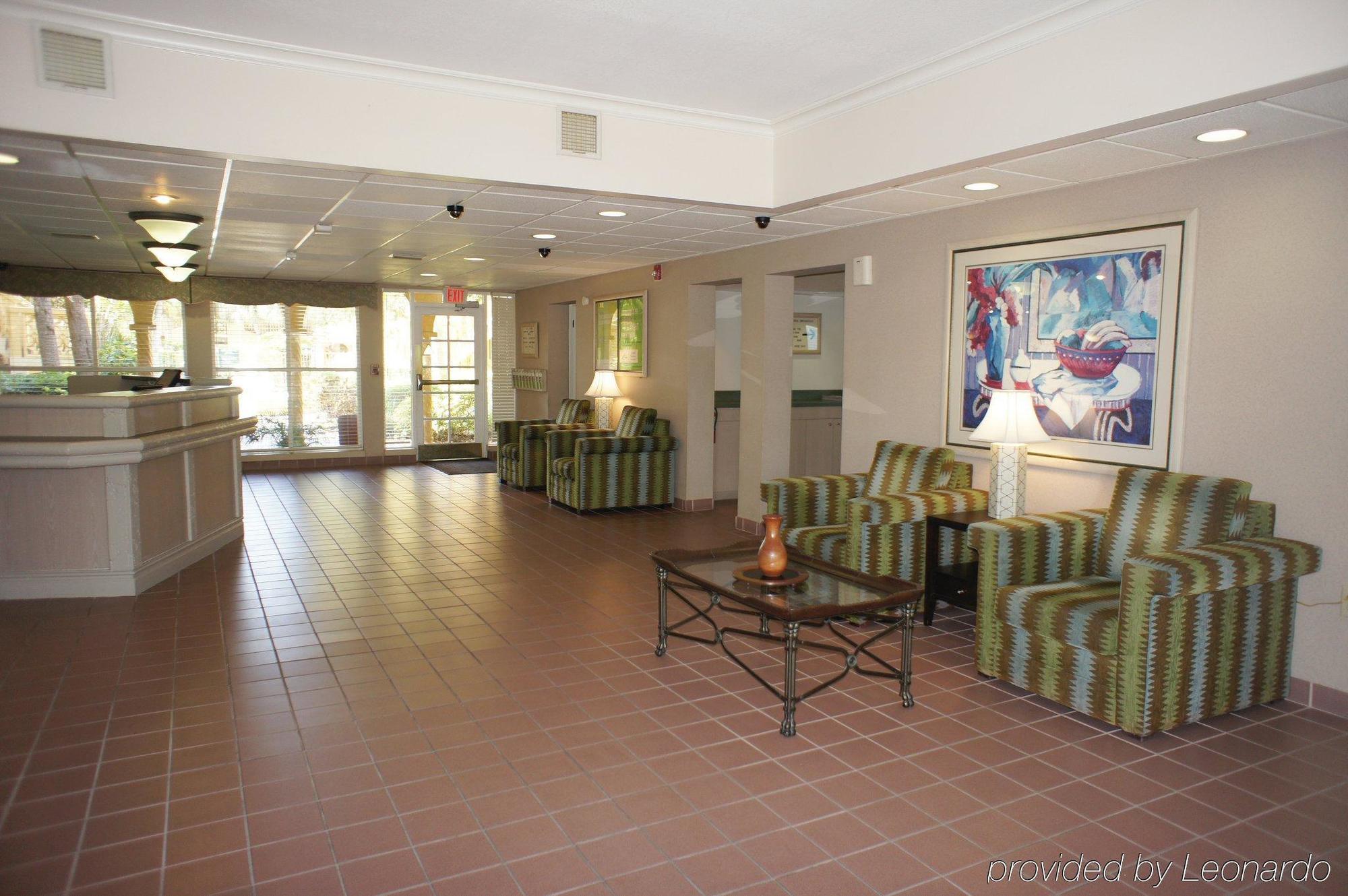 Red Roof Inn Tampa Bay - St. Petersburg Extérieur photo